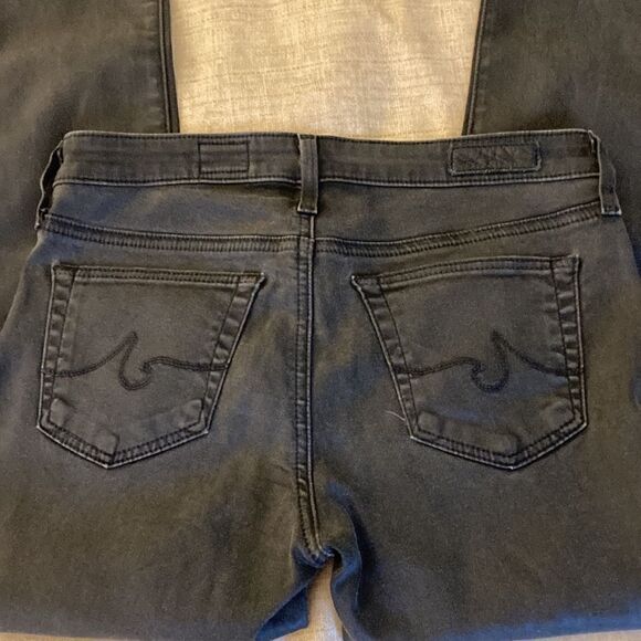 AG The Legging Super Skinny ankle Jean in Black Wash. Size 25 R. - Picture 4 of 7